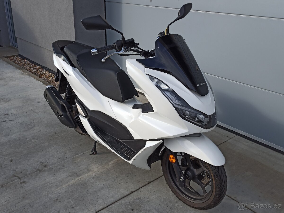 HONDA PCX 125 ČR 1.MAJITEL DPH - 11