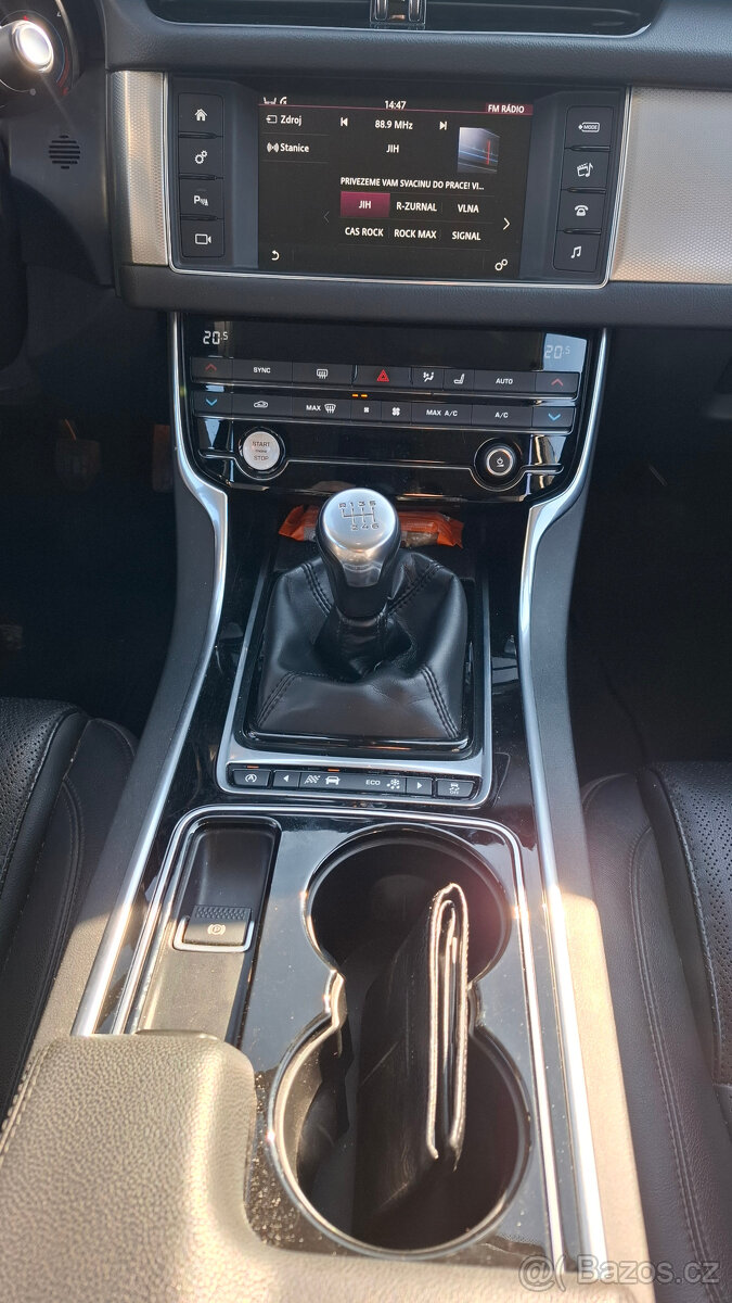 Jaguar XF, E-Performance " MANUÁL " dohoda jistá - 11