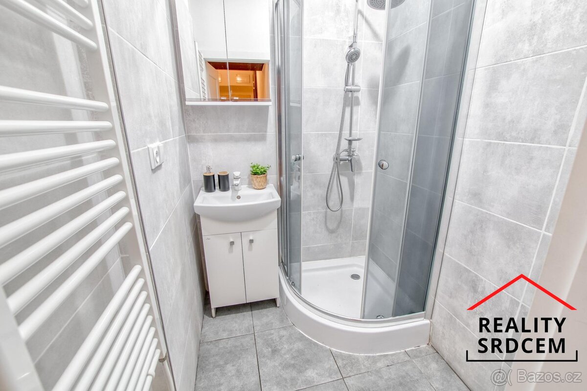 Prodej bytu v os. vlast. 2+1+balkon+komora/69m2 Tř. Osvoboze - 11