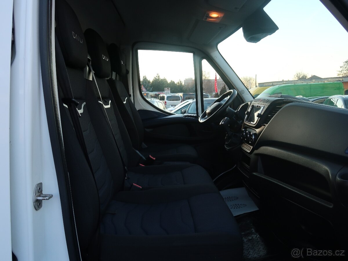 Iveco Daily 3.0 35S18,132kW,1majČR,L3H2,automat - 11