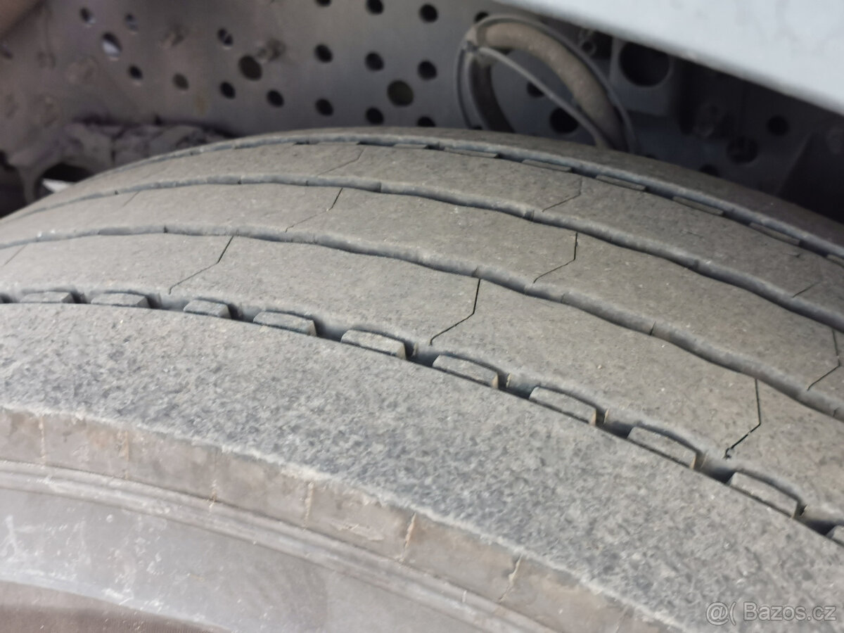 Prodám tahač MERCEDES-BENZ ACTROS 1848 EURO 6 dvouokr. hydr. - 11