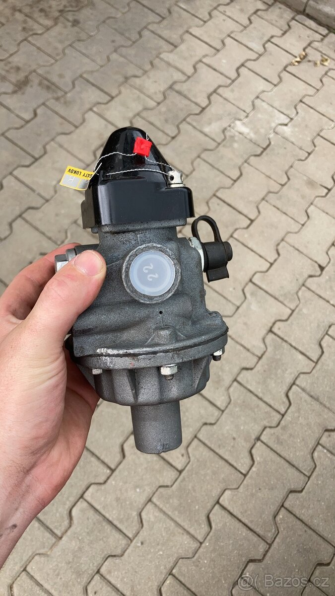 Zetor 7045 - rozdělaný projekt - 11