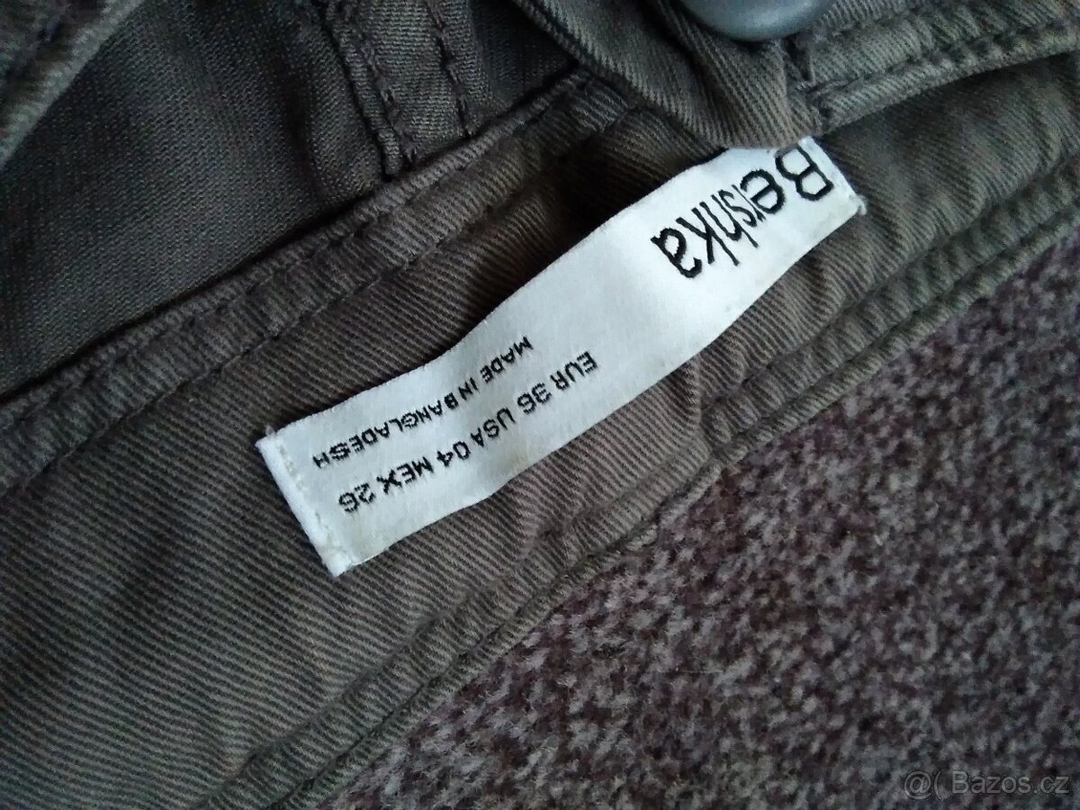 Dámské džíny modré na štíhlou postavu. - 11