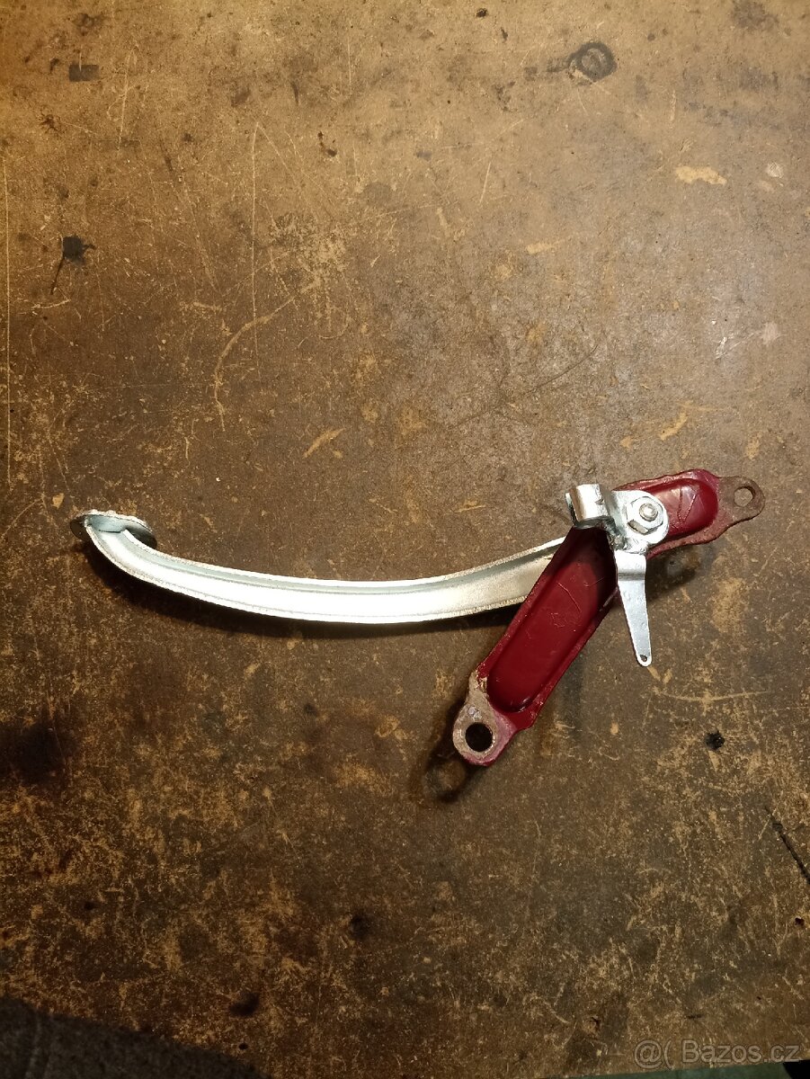Páka zadní brzdy s maznicí - 11