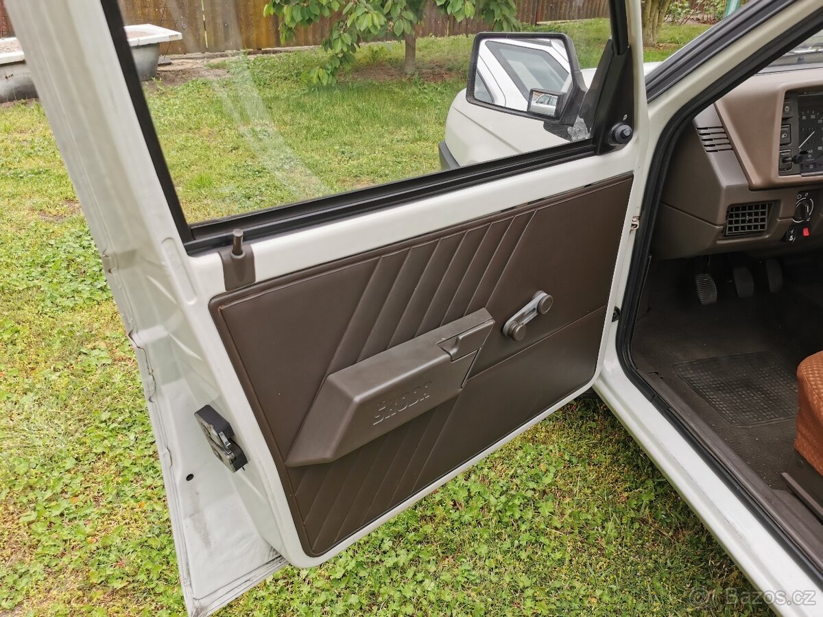 Škoda favorit 136l LPG - 11