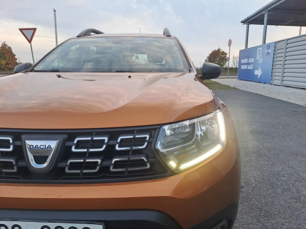 Dacia Duster, 1.6i 84KW LPG,ČR 1.MAJ,PERFEKT - 11