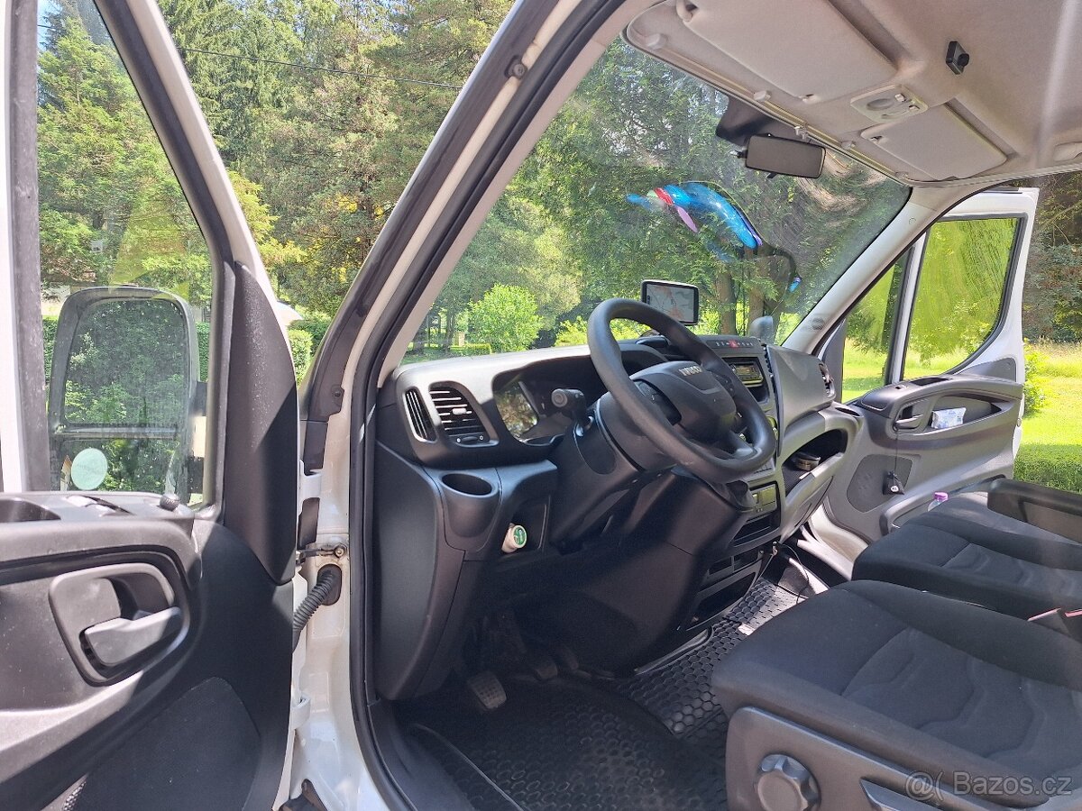Odtahovka Iveco Daily rv. 2020 DPH - 11