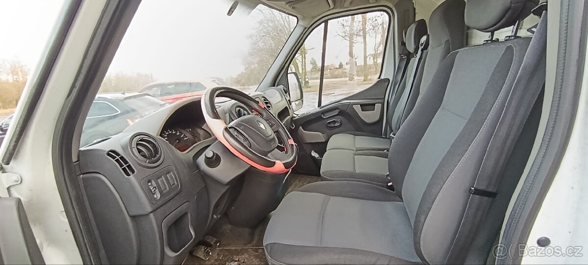 Renault Master 2/2014 L3H2 2.3 dCi 92 kW
Motor: 2.3 dCi - 11