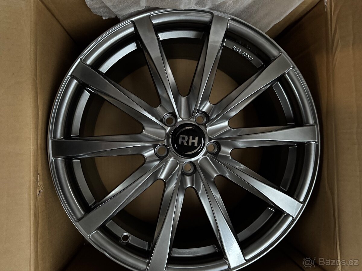 Zimní pneu Continental na discích 18” 235 45 r18 5x108 - 11