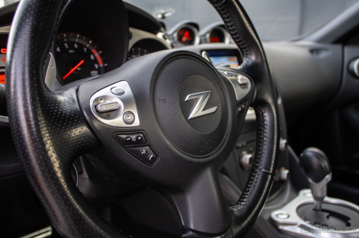Nissan 370Z 3.7 V6 GT Edition - 11