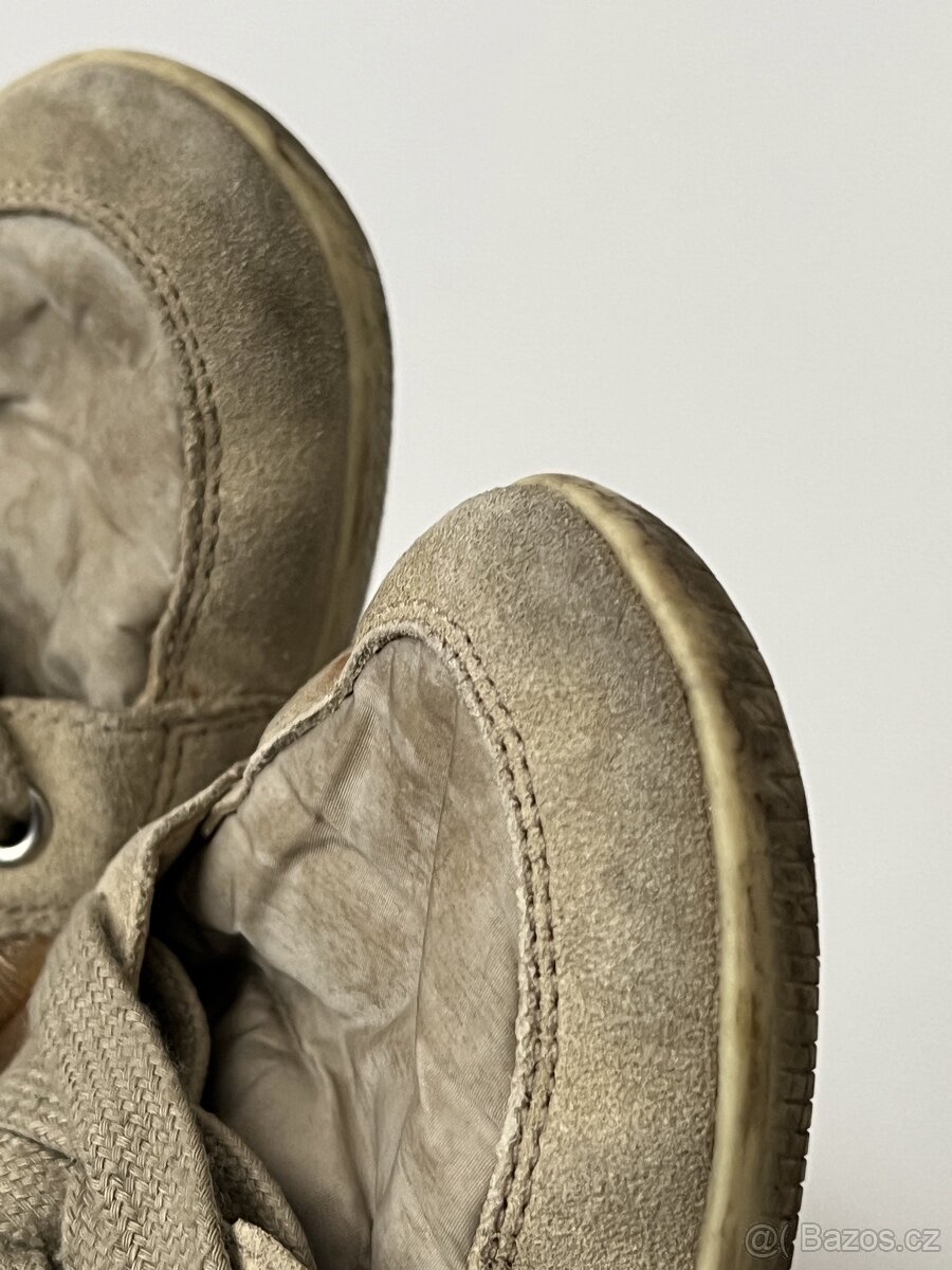 Prada - dáms. tenisky – vel. 37 - 37,5? - 11