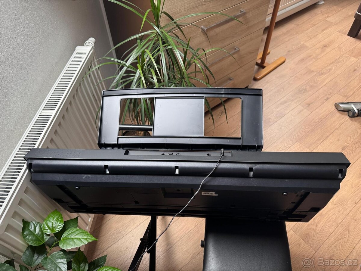 Yamaha PSR-E343 klávesy - 11