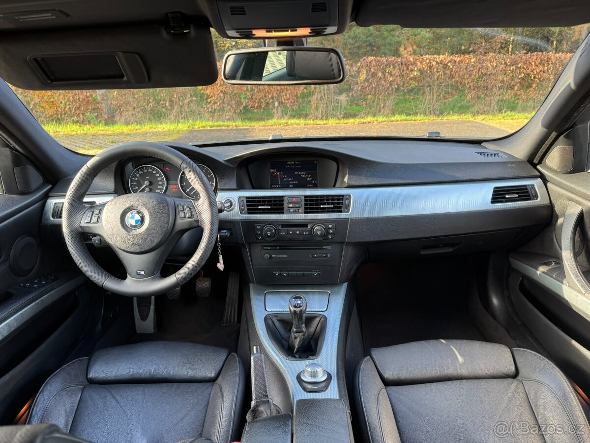 BMW 320si (E90) – limitovaná edice 2600 ks, rok 2006 - 11
