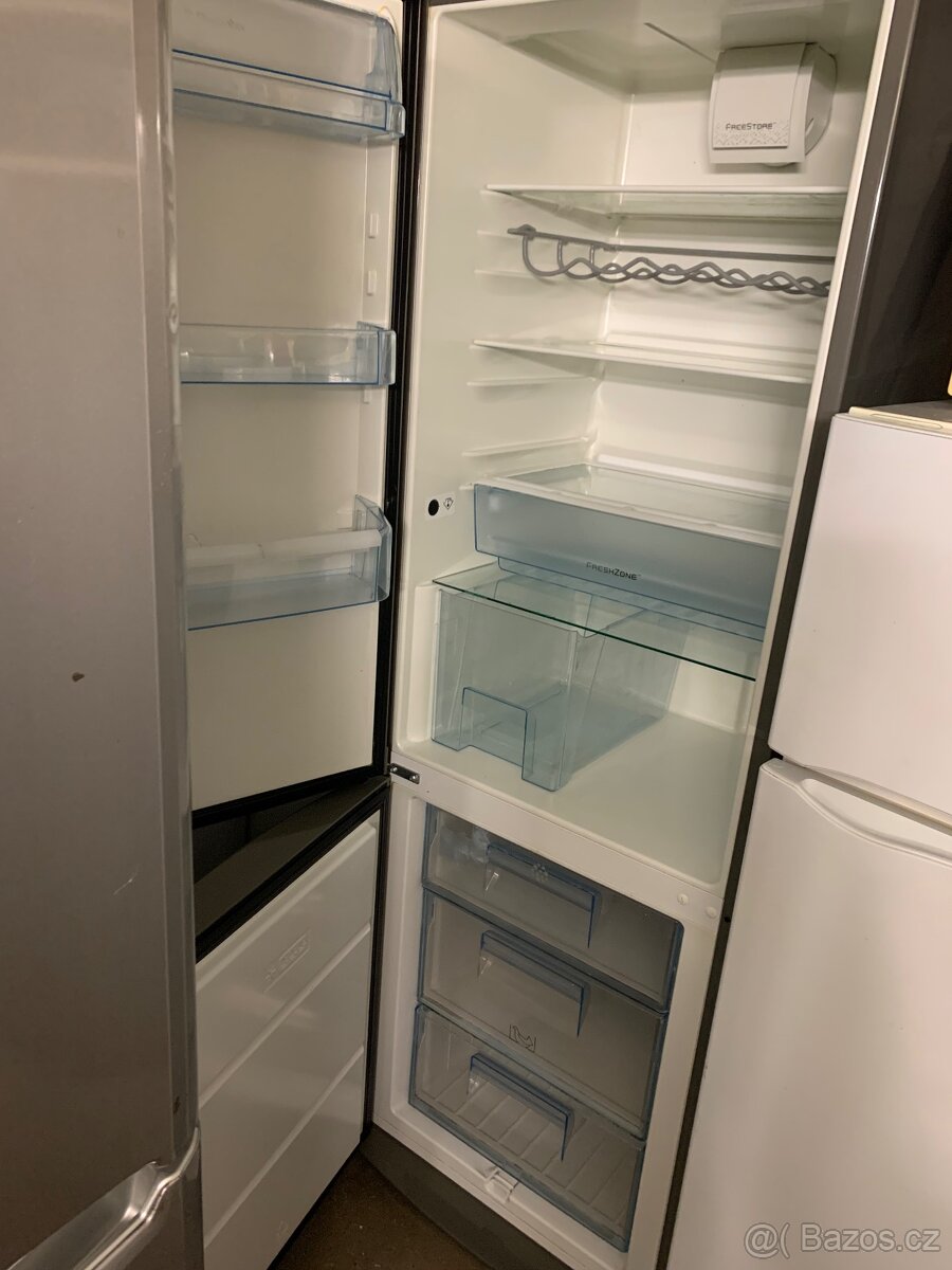 Prodám lednický - 11