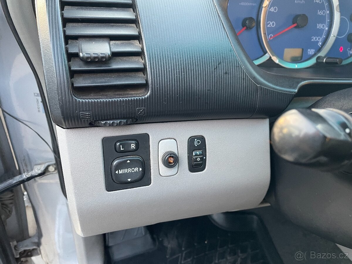 Mitsubishi L200 2,5 DI-D 4WD - 11