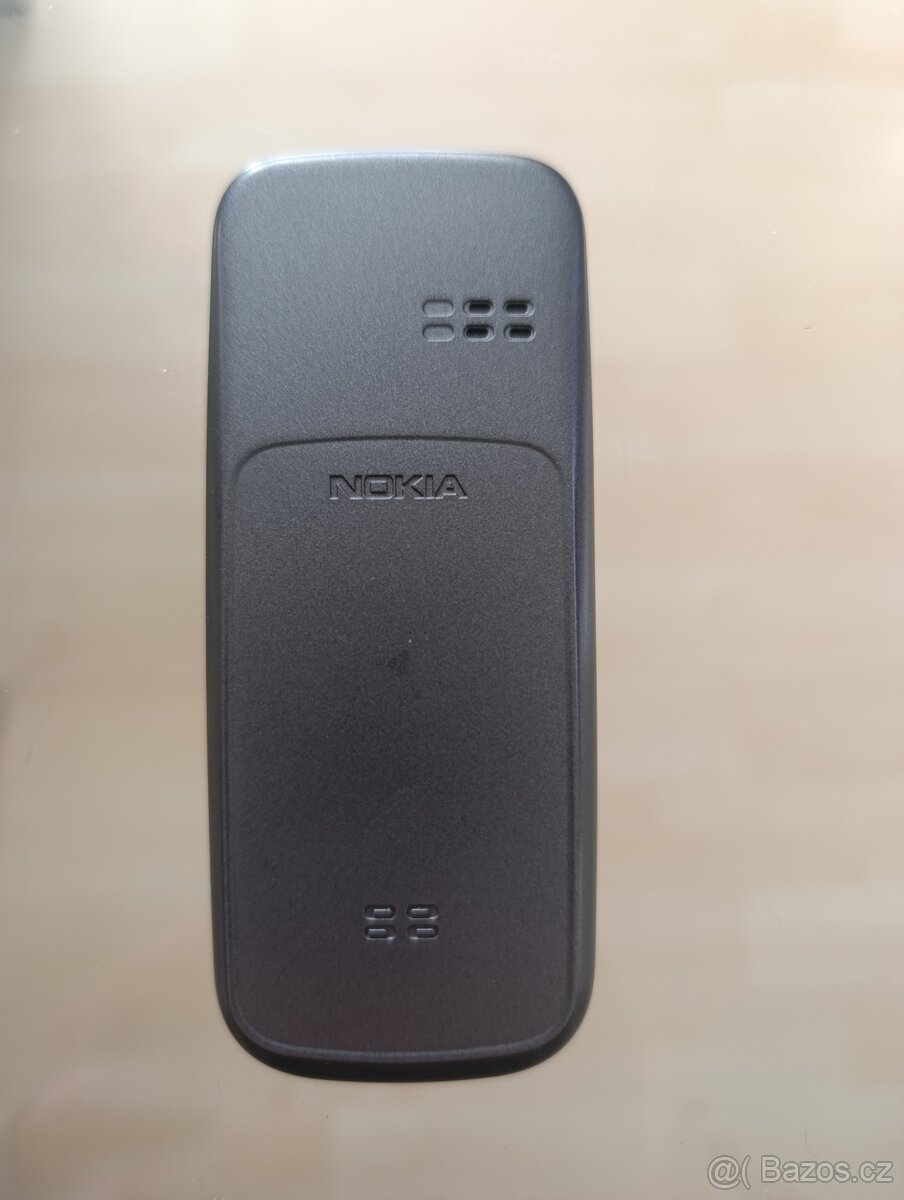Prodám telefony Nokia 100 - 11