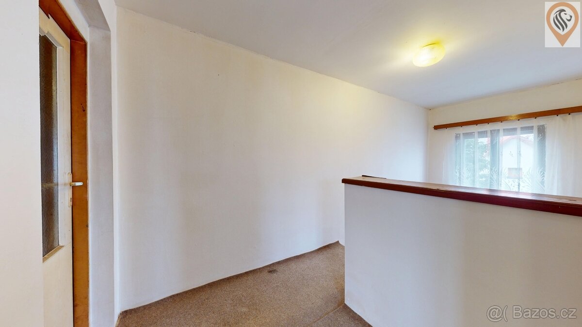 Prostorný rodinný dům v klidné části Rakovníka 4+1, 220 m² - 11