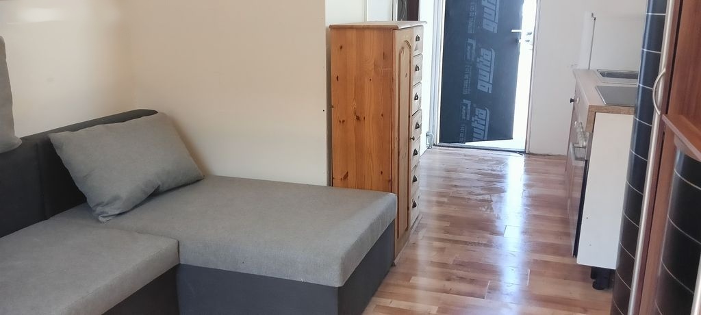 Mobilní chata 6x3m - 11