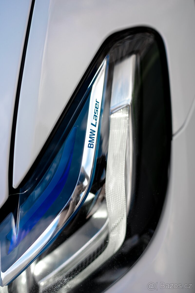 BMW 540xd facelift, webasto, DPH, laser, mpaket - 11