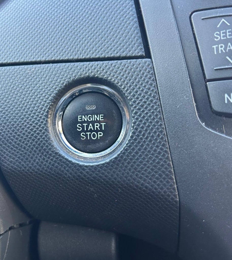 Toyota Yaris 1.4 D-4D 66 KW r.v.2006 automat - 11