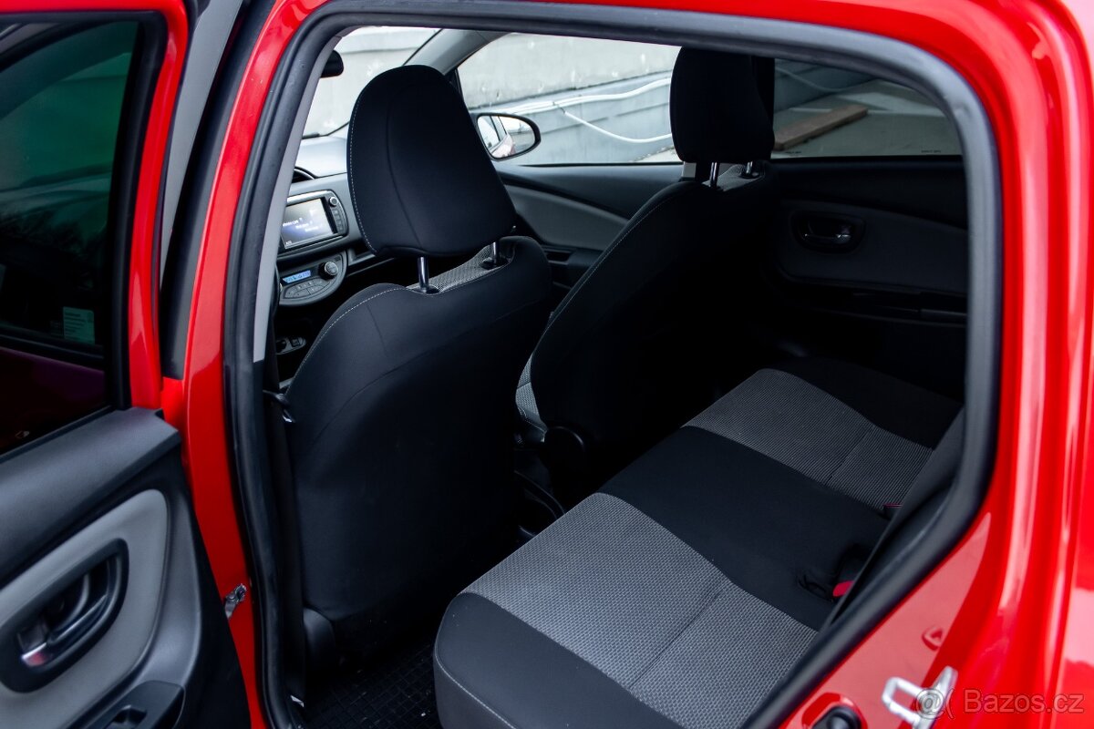 Toyota Yaris - 11