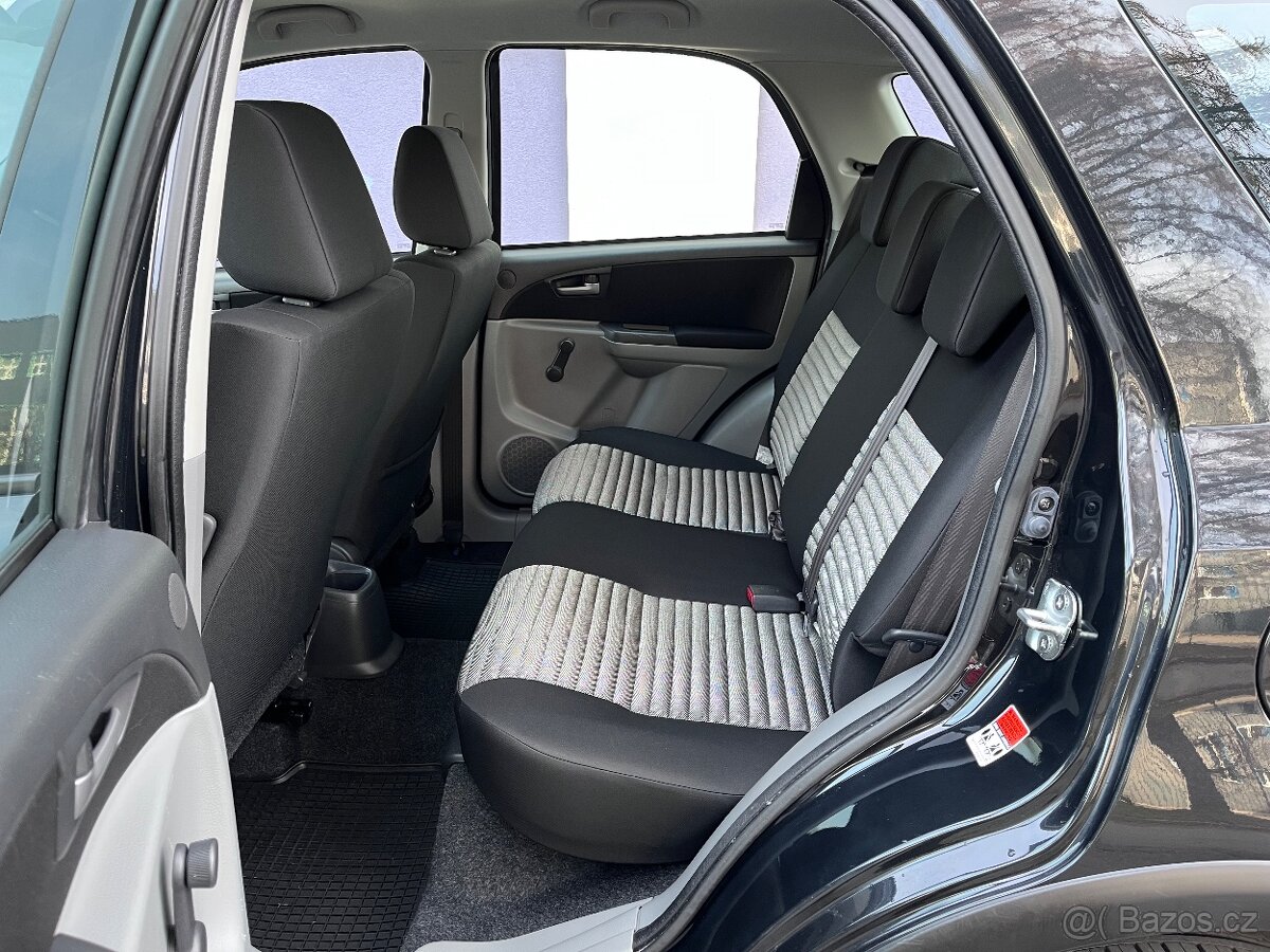 Suzuki SX4 1,6i 4WD 1.maj./servis.k./pneu - 11