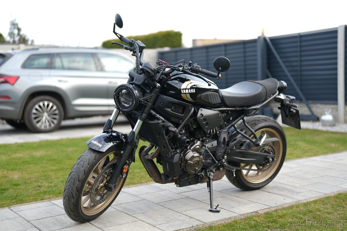 Yamaha XSR700 - 11