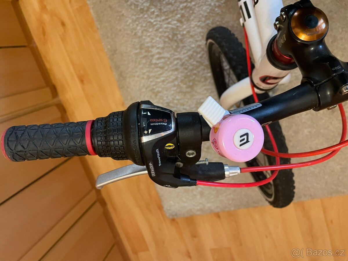 Dětské kolo CORE Nipper 20" AL, Revo-6 - 11