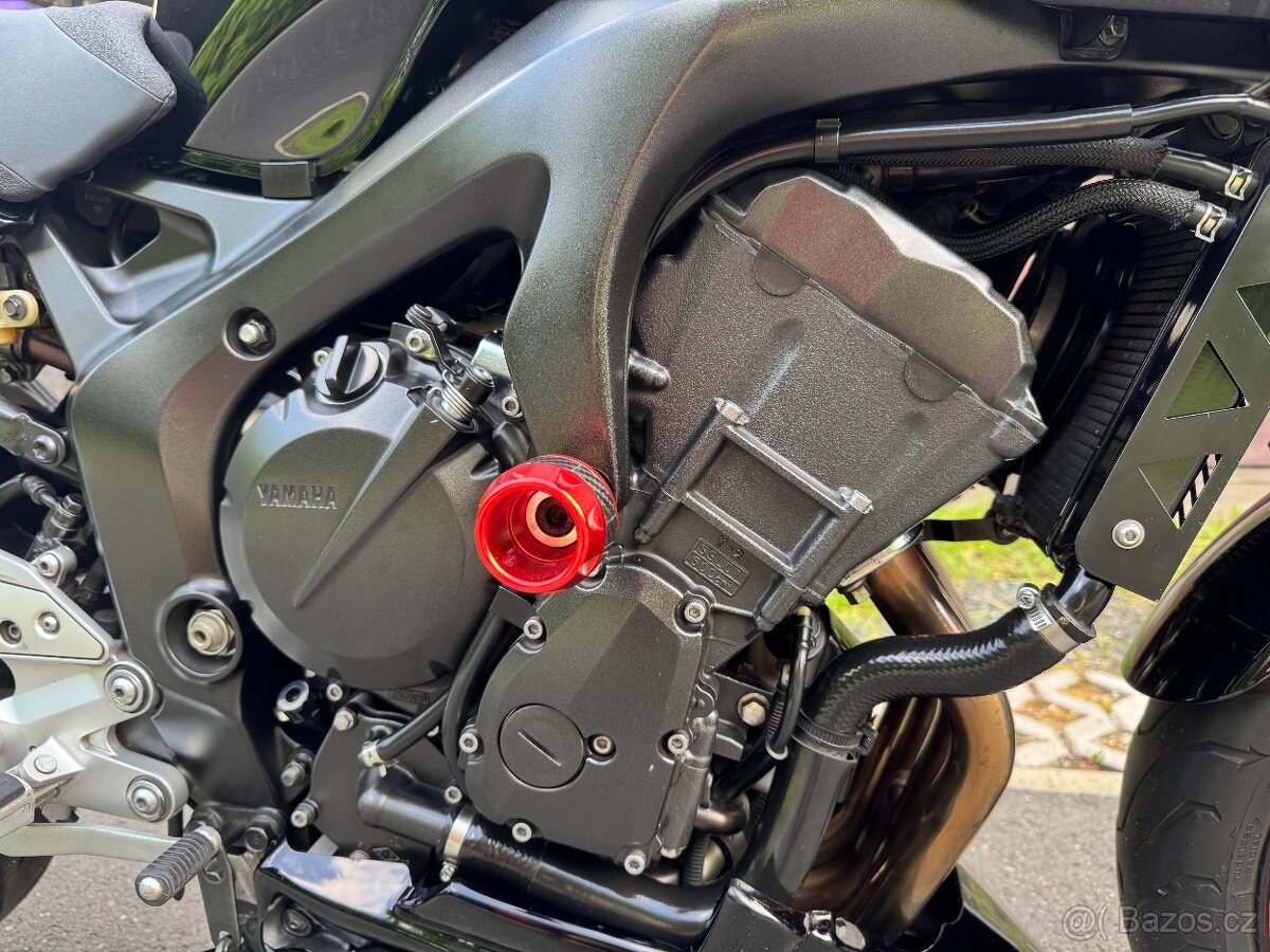 Yamaha FZ6 Fazer - 11