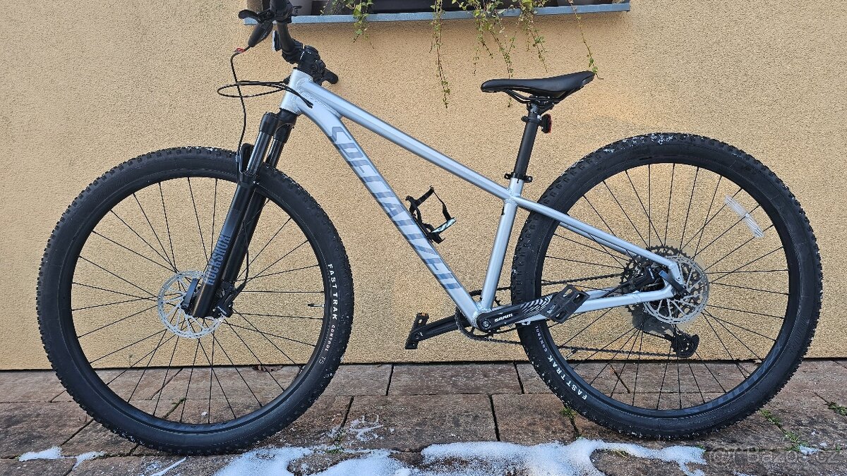 Specialized Rockhopper Expert 29" vel. S - 11