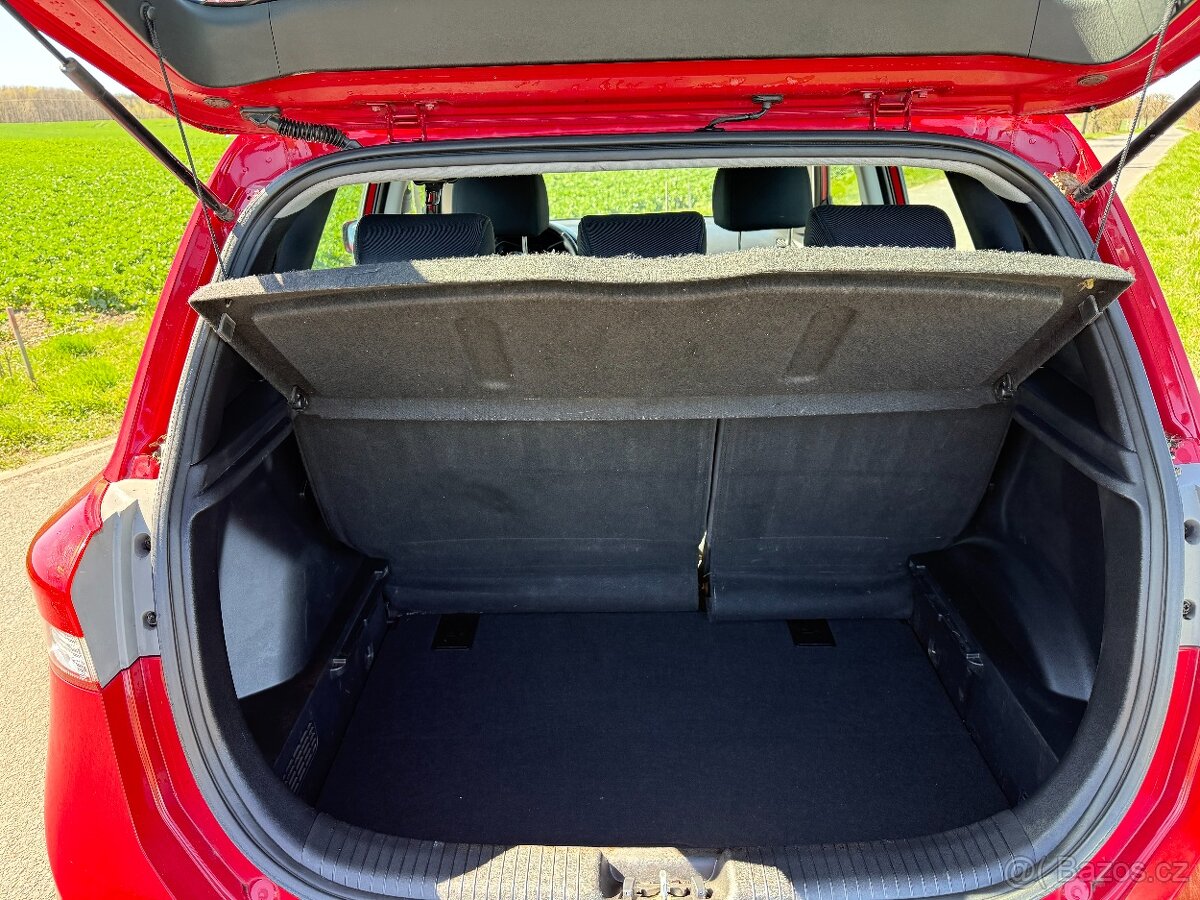 Hyundai IX20 1.4i 2014 - 11