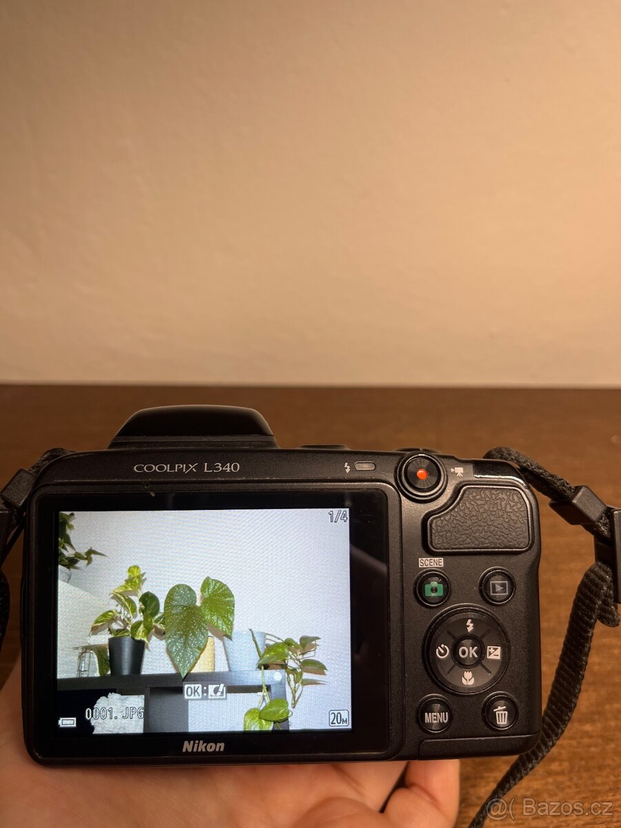 Nikon Coolpix L340 - 11