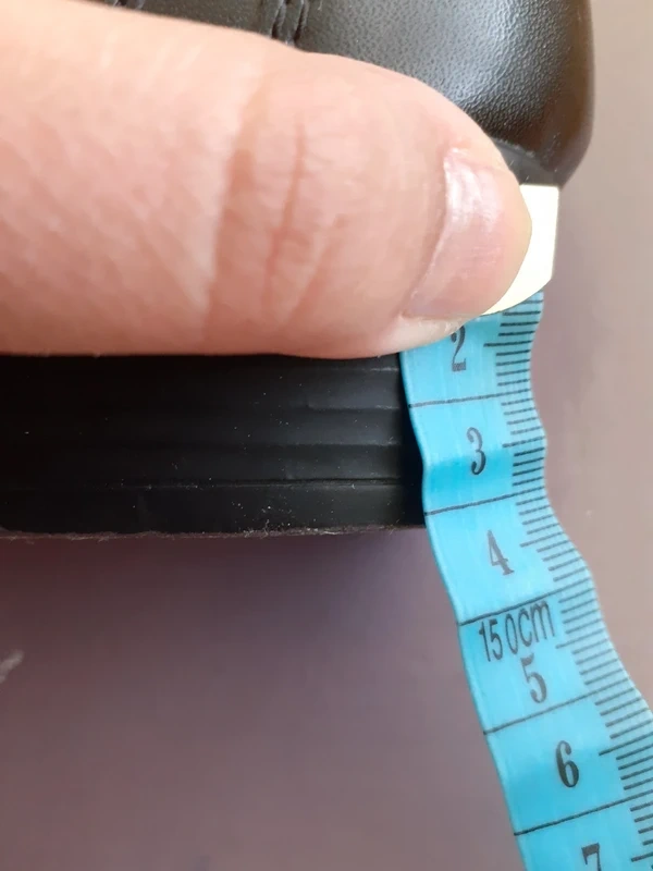 Dámské lodičky černé Medicus 41,5-42 - 11