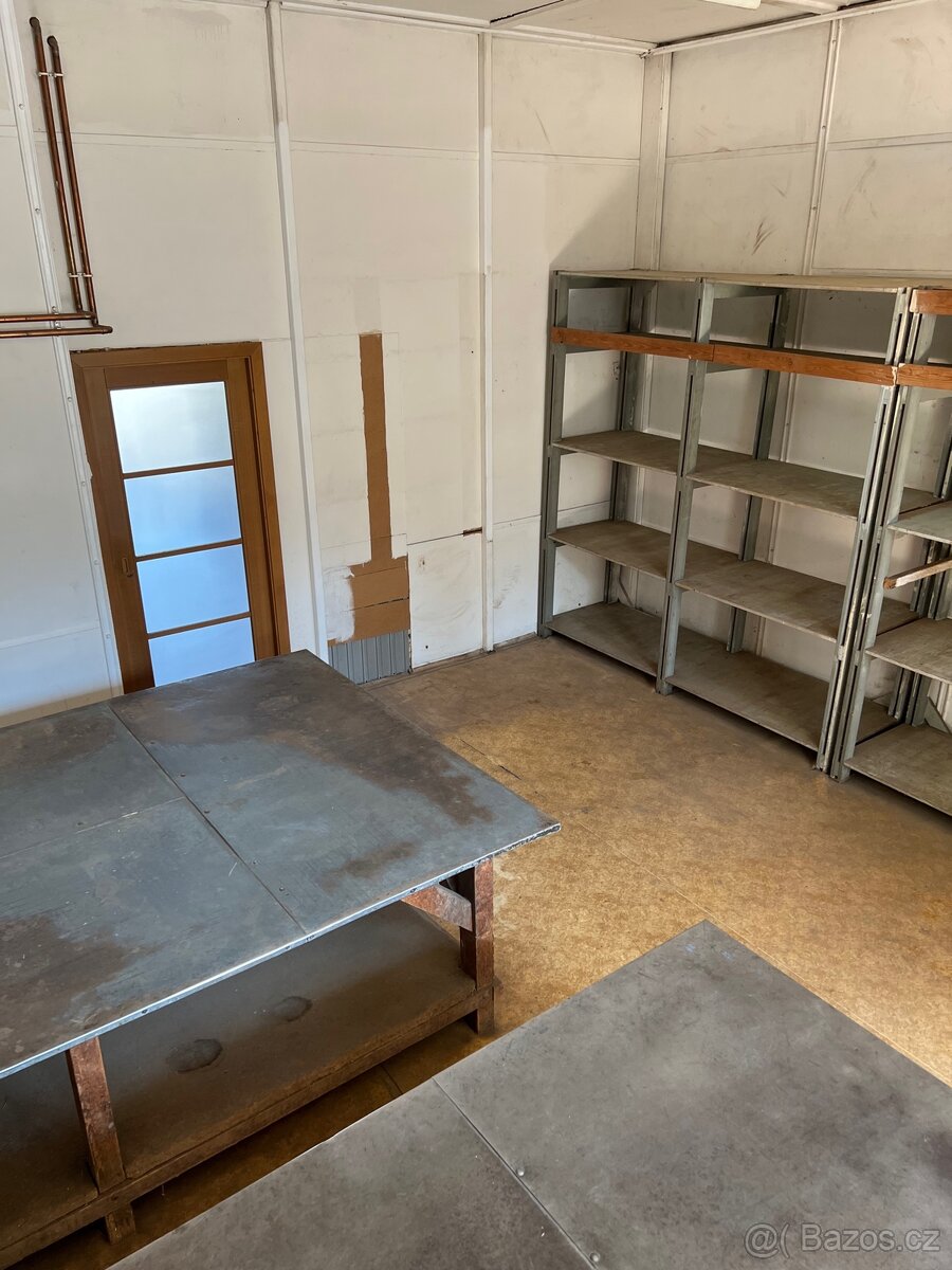 Pronájem obchodího prostoru Plzeň ulice Rokycanská - 11