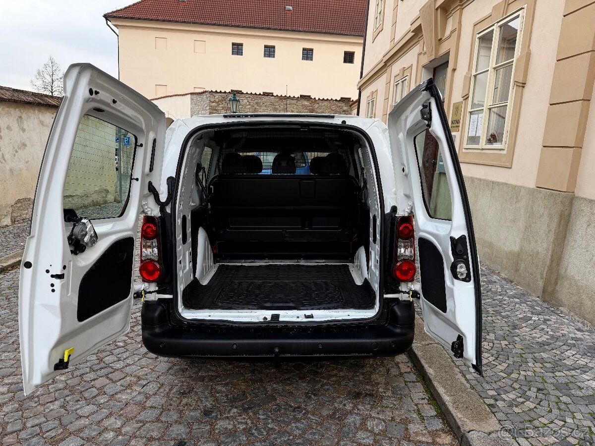Peugeot Partner Maxi 1.6HDi 73kw koup.ČR DPH Klima 2.Majitel - 11