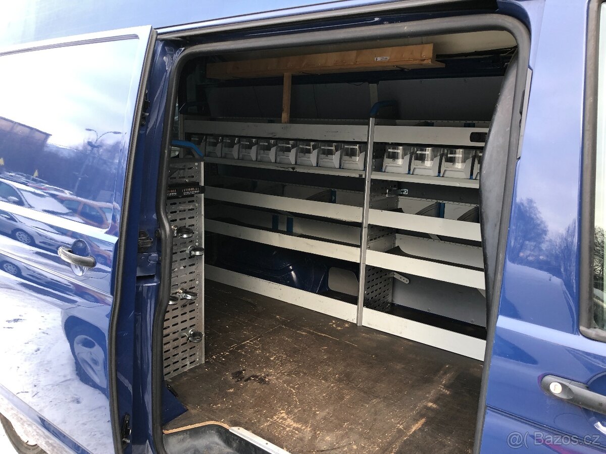 VOLKSWAGEN TRANSPORTER 2.0 TDI - 11