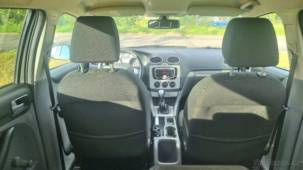 Ford Focus Combi II, 1.6 74 kW, benzín, r. 2010 - 11