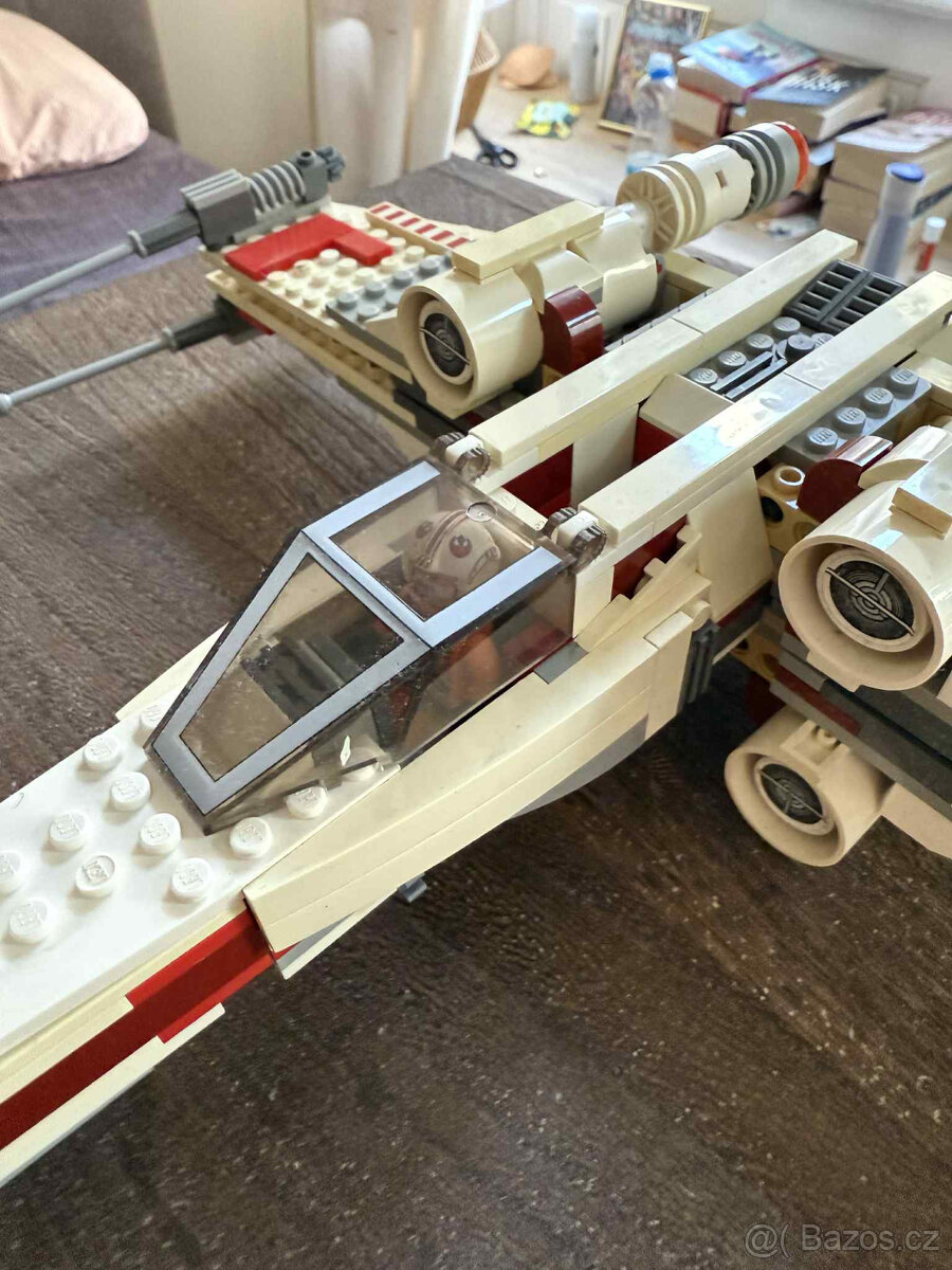 LEGO Star Wars – sběratelské lodě (Republic Gunship, The Gho - 11