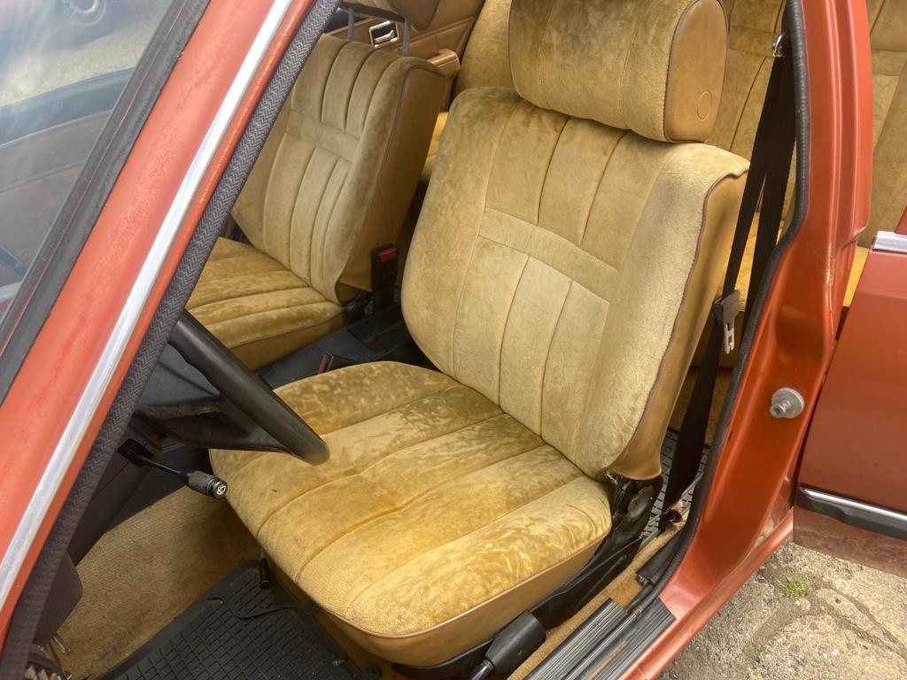 Opel Commodore 2.5 S 6válec 1979 - 11