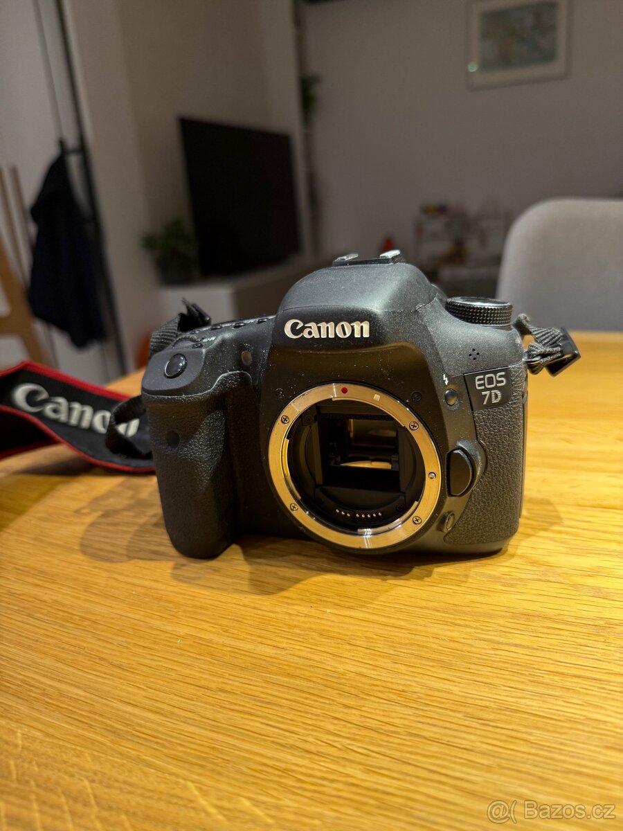 Set CANON 7D, 3 objektivy, 2 blesky - 11