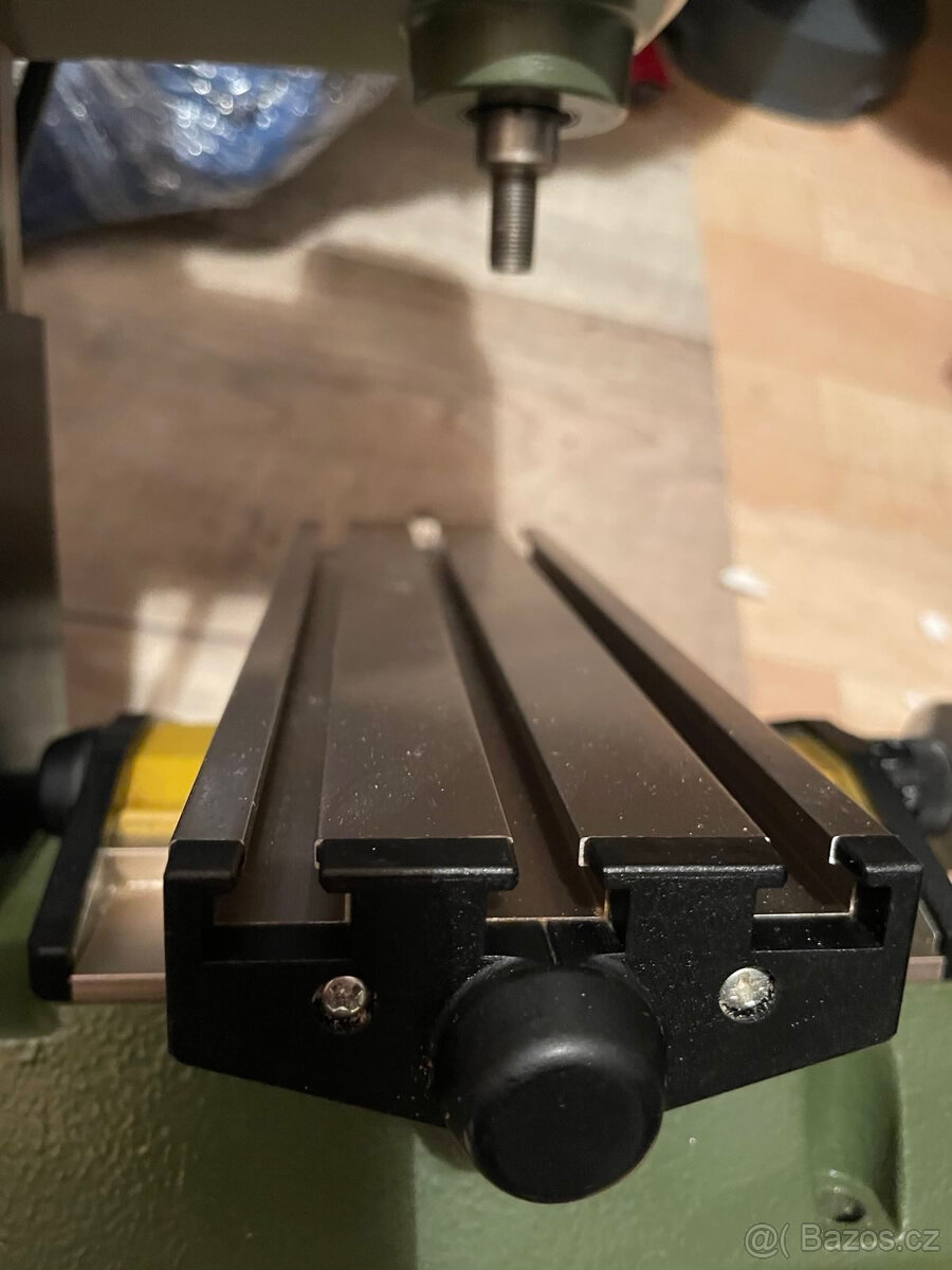 Miniaturní frézka PROXXON MF 70 - 11