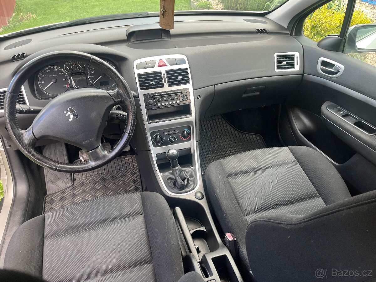 Peugeot 307, 1.4, 65 kW - 11