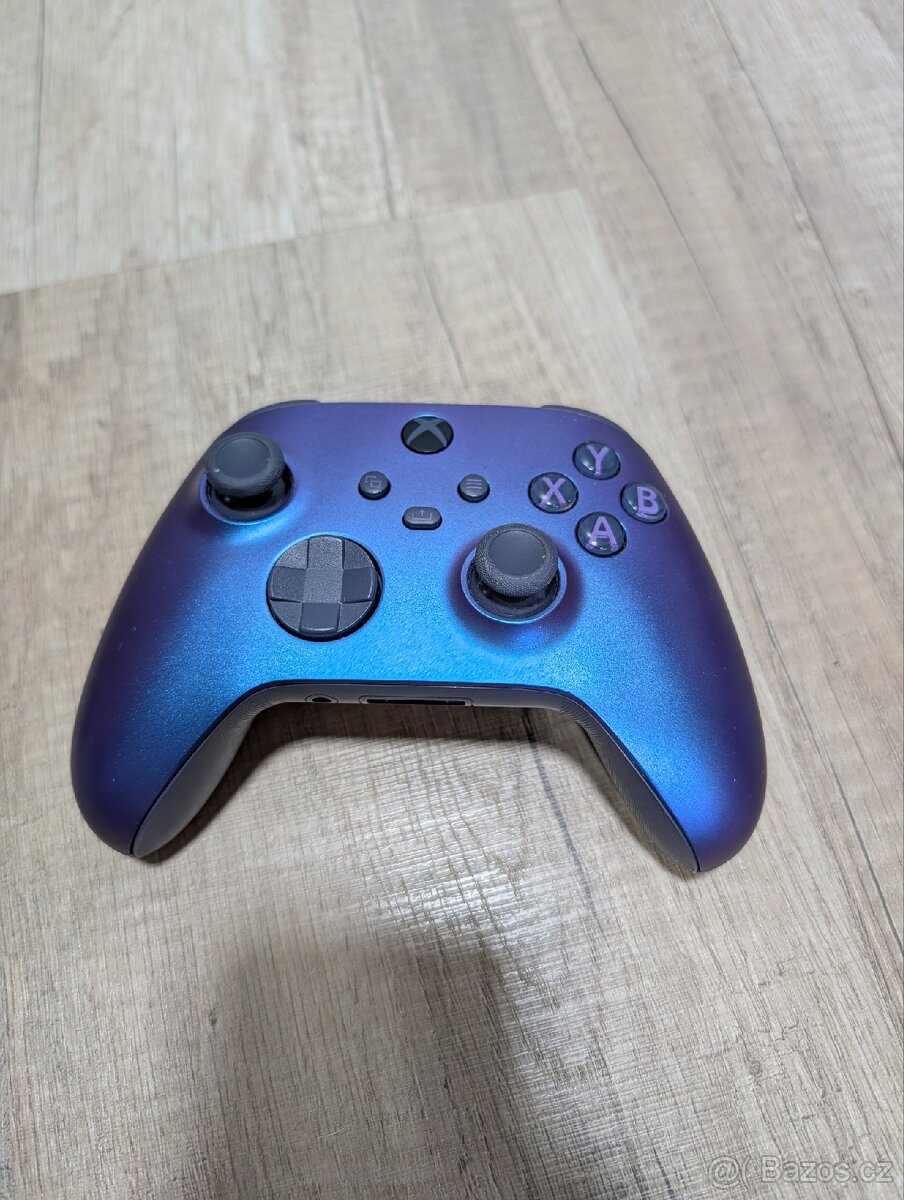 Microsoft Xbox Series S 512GB - 11