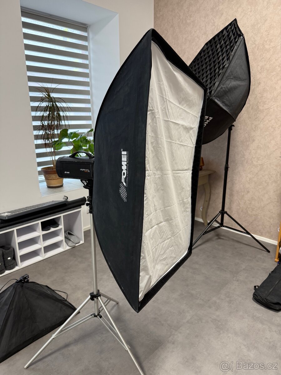 Výprodej vybavení z ateliéru - 11