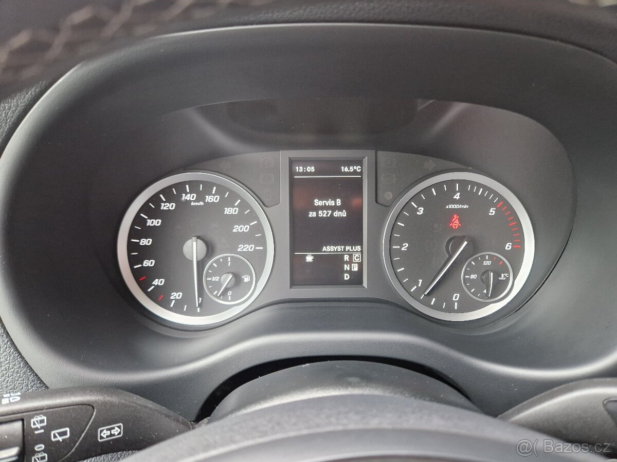 Mercedes Benz Vito 119CDI, 140KW, automat, 8 míst - 11