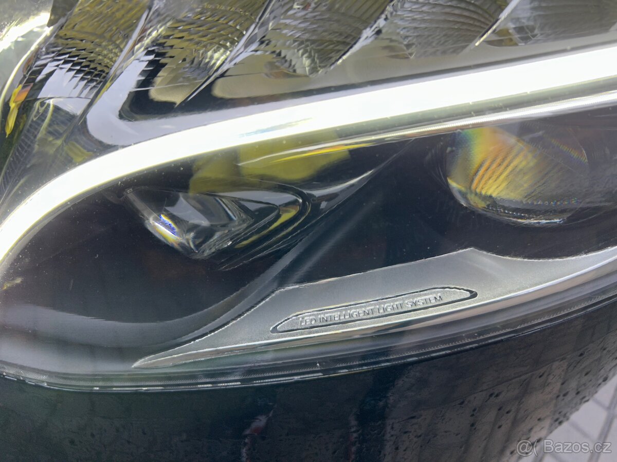 Mercedes Benz V 300 d 4matic - 11