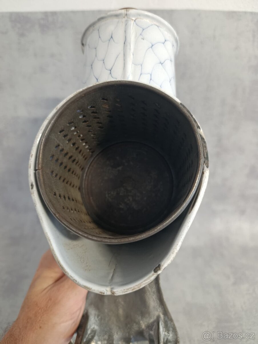 Velmi starý krásný velký mlýnek na strouhanku IDA s krásný, - 11