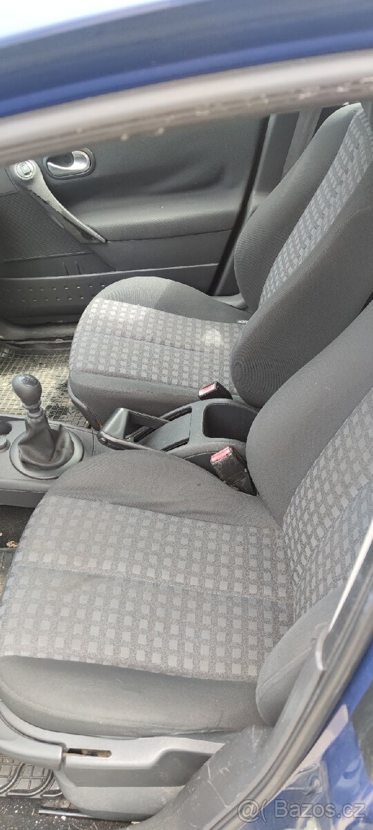 Renault Megane 2 1.5dci,2007, svítí dpf, propadlá STK - 11