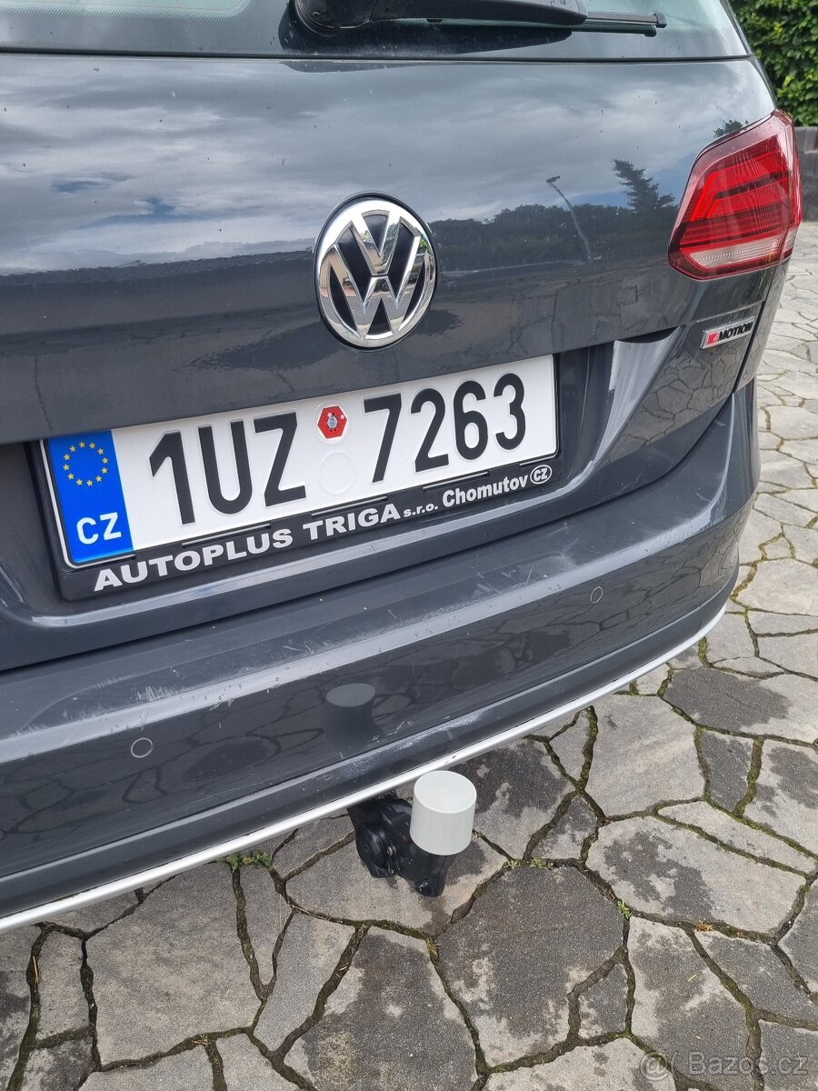 VW Golf Alltrack 2.0 TDI DSG 4Motion - 11