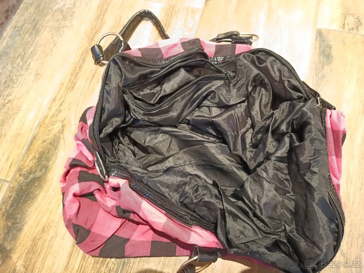 Kabelky různé - 11